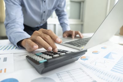 Saiba como reduzir o valor das parcelas do seu Home Equity