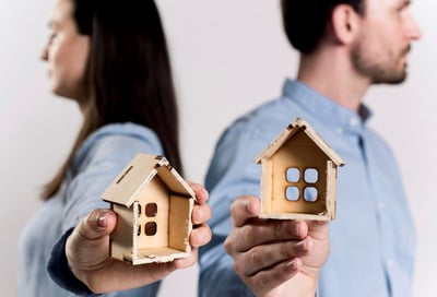 Comprei um apartamento com meu namorado, mas terminamos. E agora?